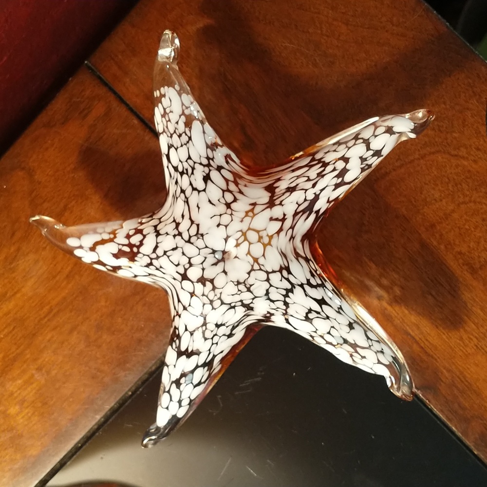 Vintage - SPI - Hand Blown Art Glass Speckled Amber Starfish Paper Weight